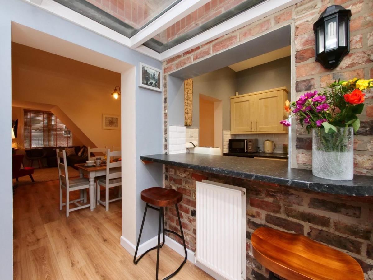 The River Walk House York Villa Kültér fotó